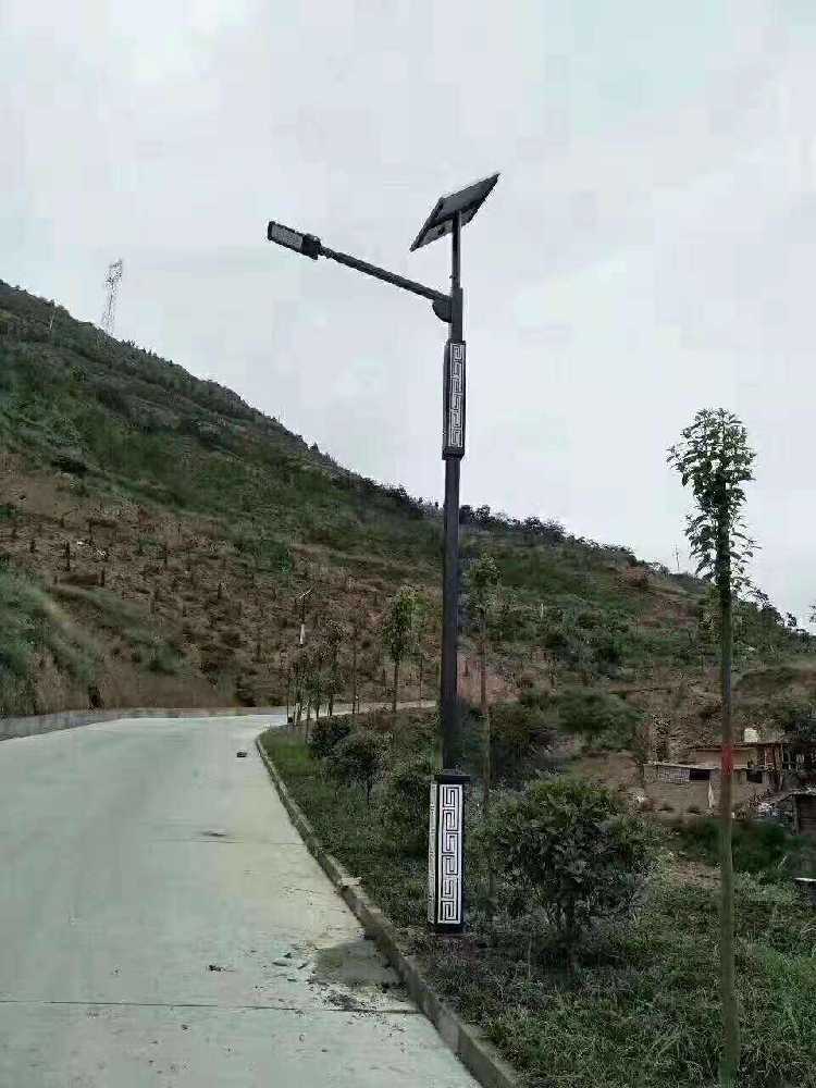 泸州市仿古太阳能路灯